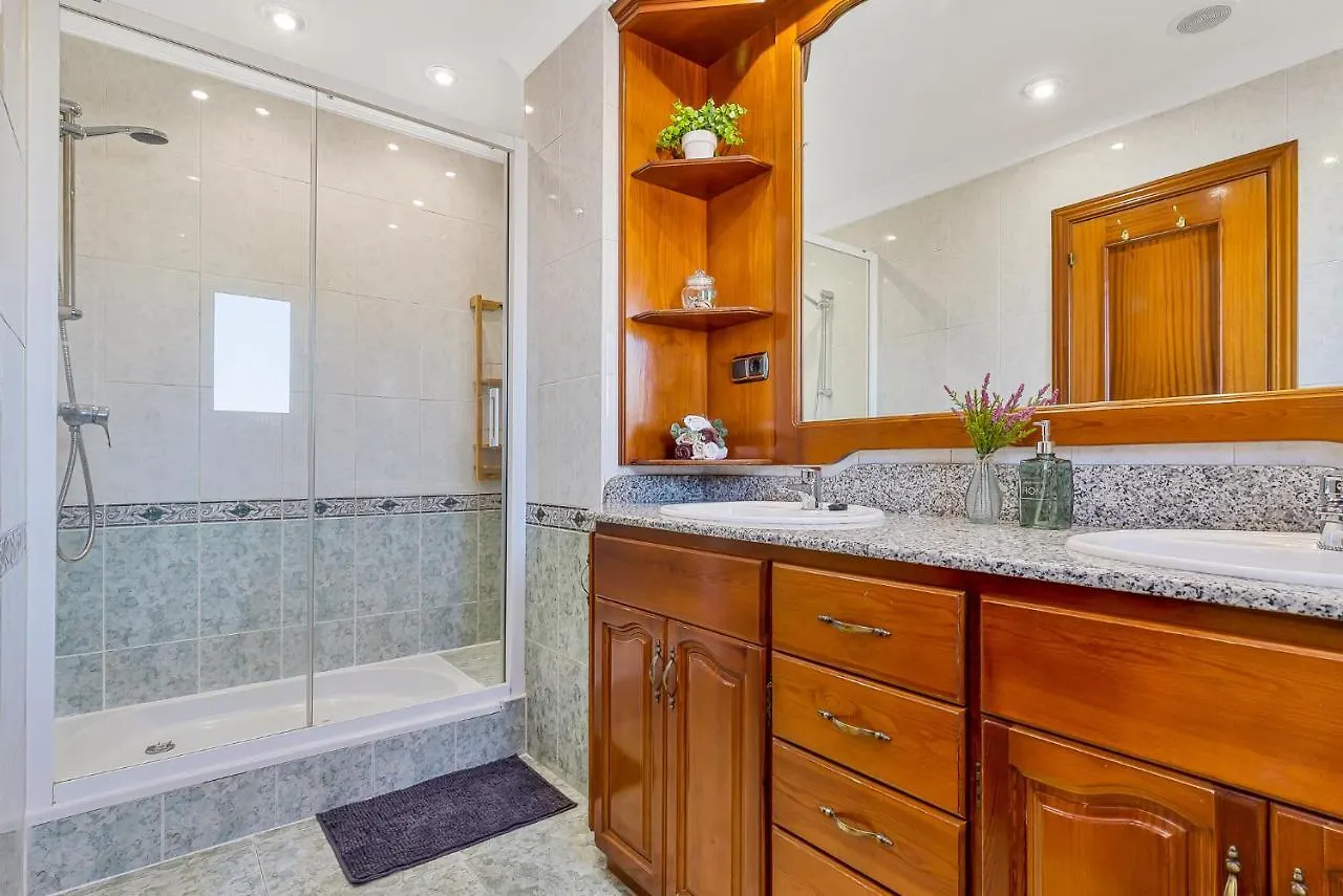 Magnifico Atico De 3 Dormitorios Fuengirola Apartment
