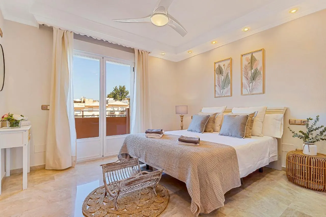 Apartment Magnifico Atico De 3 Dormitorios Fuengirola Spain